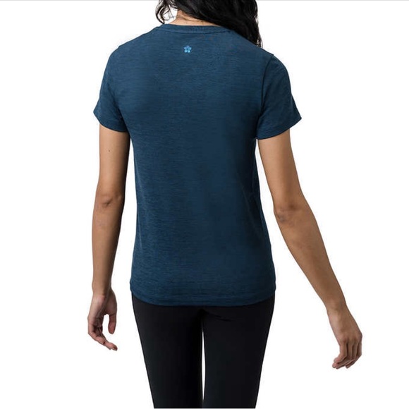 Tuff Athletics Women's Short Sleeve Seamless Top - Picture 2 of 7